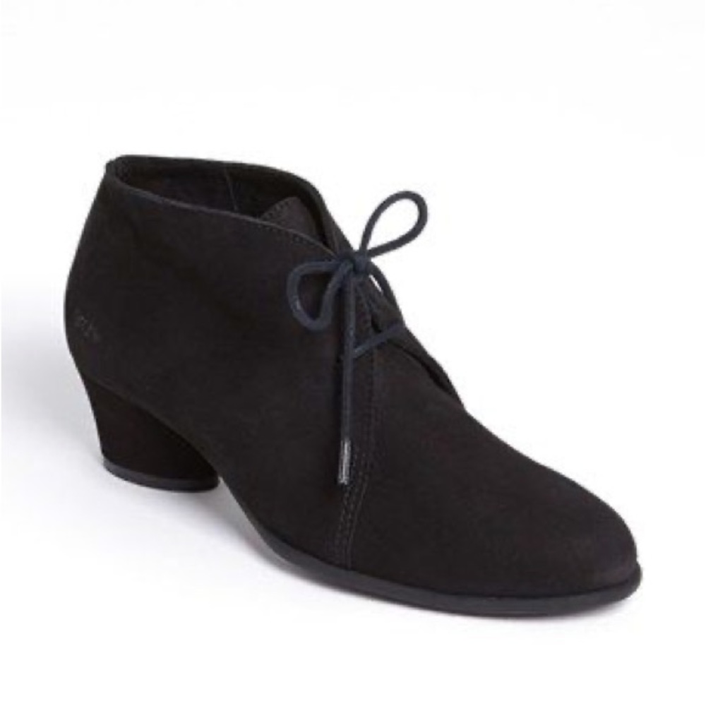 Arche Musiq Chukka Bootie